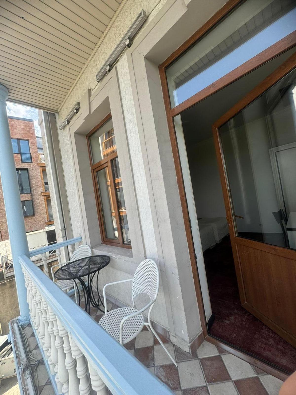 Hotel Beka Palace Тбилиси Екстериор снимка